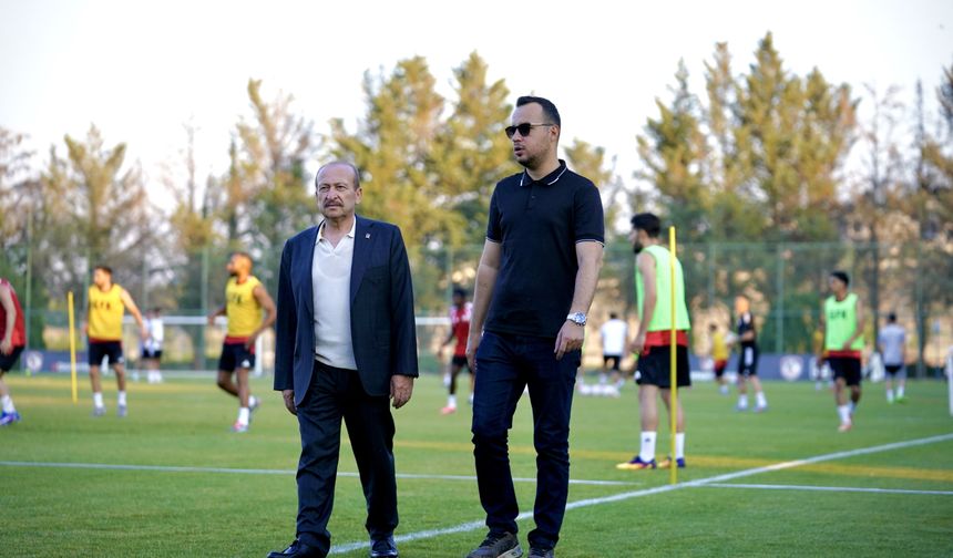 Başkan Yılmaz Takımla Bir Araya Geldi
