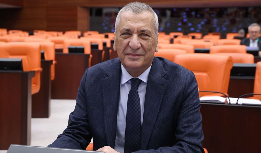 Öztürkmen: Fıstık Üreticisi Sahipsiz Bırakıldı