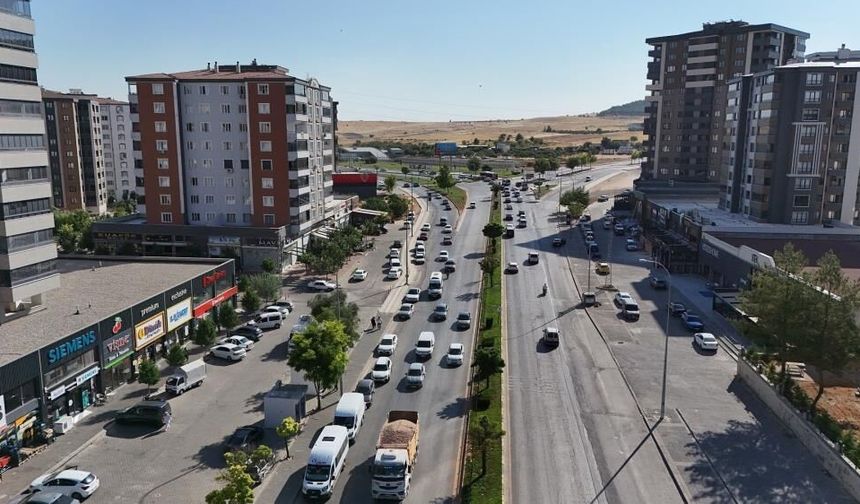 Büyükşehir'den kent genelinde asfalt atağı