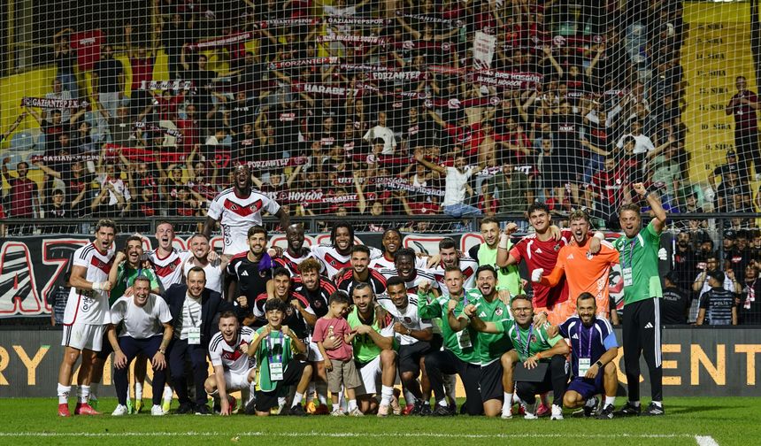 Takım Kazandı, Taraftar Coştu
