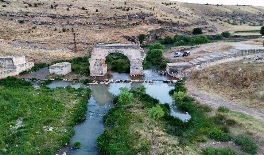 Gaziantep Araban'da Sıtma Pınar Çayı İçin Bakım Talebi