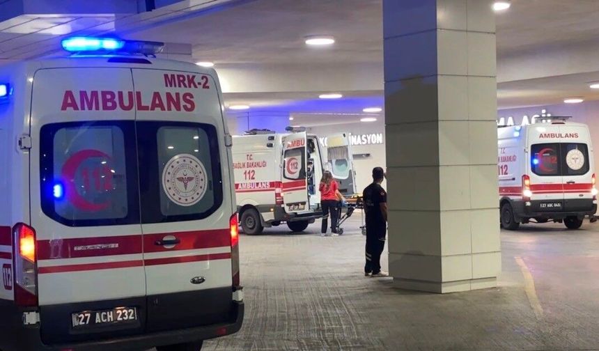 Gaziantep’te Petrol İstasyonunda Meydan Savaşı, Ölü Ve Yaralılar Var