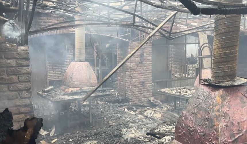 Gaziantep’te restorandaki yangın söndürüldü