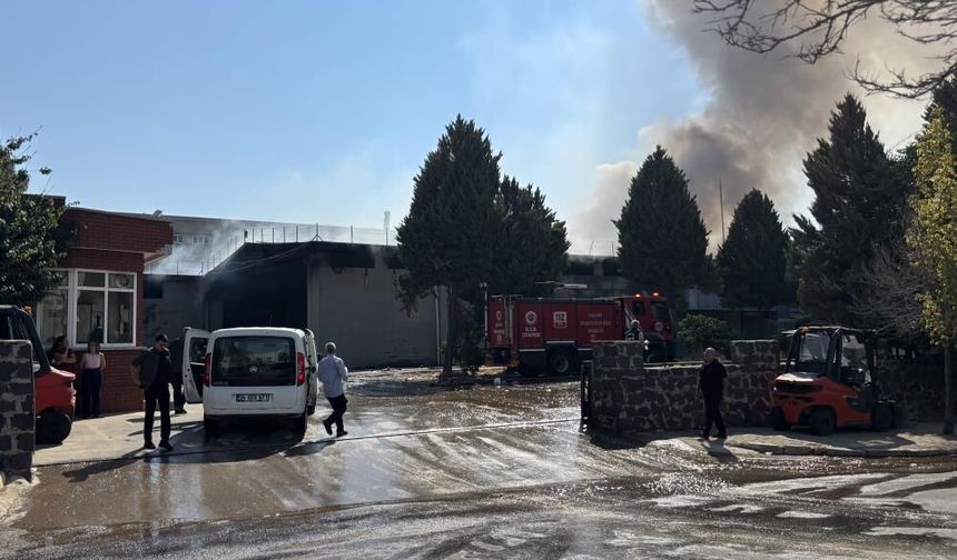 Gaziantep’te tekstil fabrikasında yangın