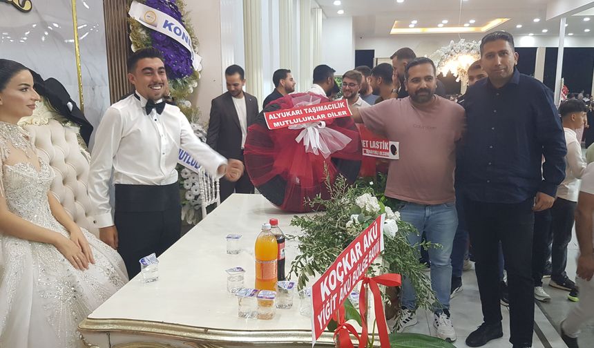 Gaziantep'teki Düğünde Sıra Dışı Takı