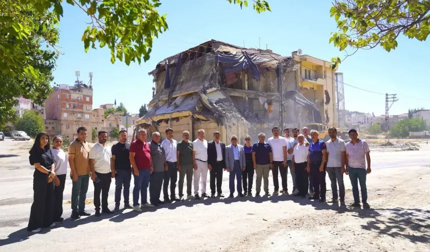 Oğuzeli’nde 100 Yıllık Soruna İlk Kazma