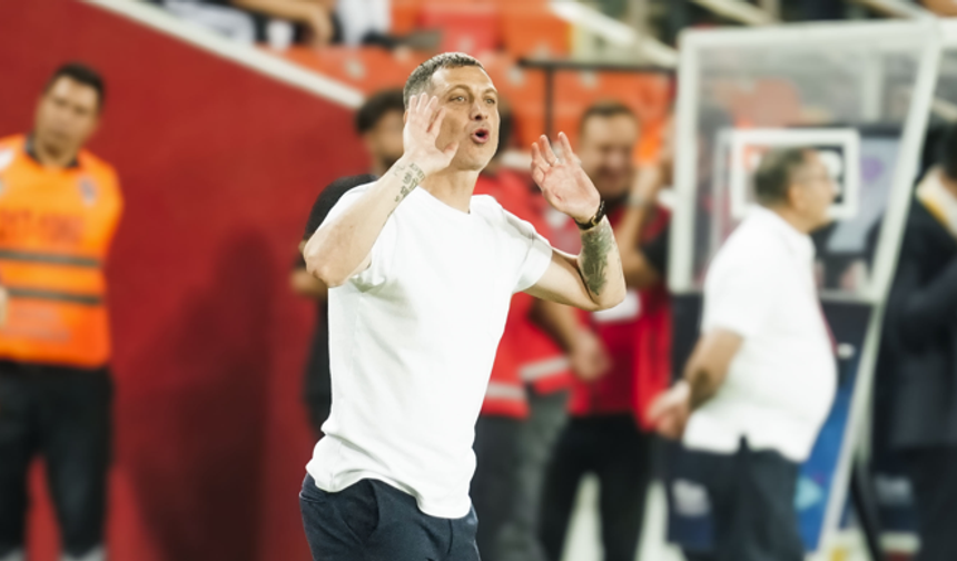 Radoi'den Yönetim ve Zemine Sert Tepki