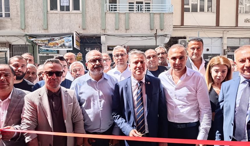 Nizip’te YENİ Parti İlçe Başkanlığı açıldı