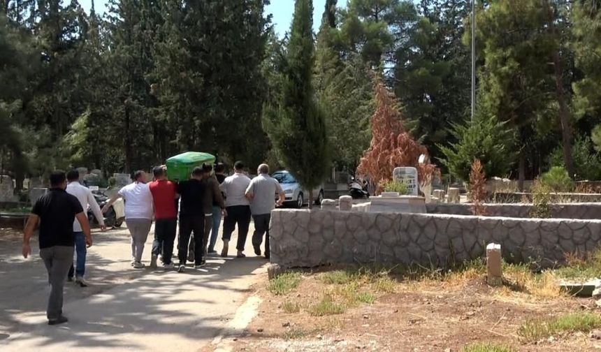 Eşi tarafından vurulan kadın Kilis'te defnedildi