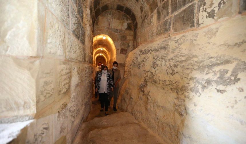 Gaziantep Kalesi’nin Altında Gizli Tünel