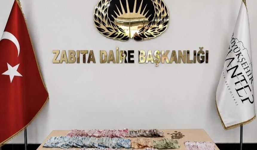 Gaziantep'te dilencinin üzerinden çıkan para şaşırttı
