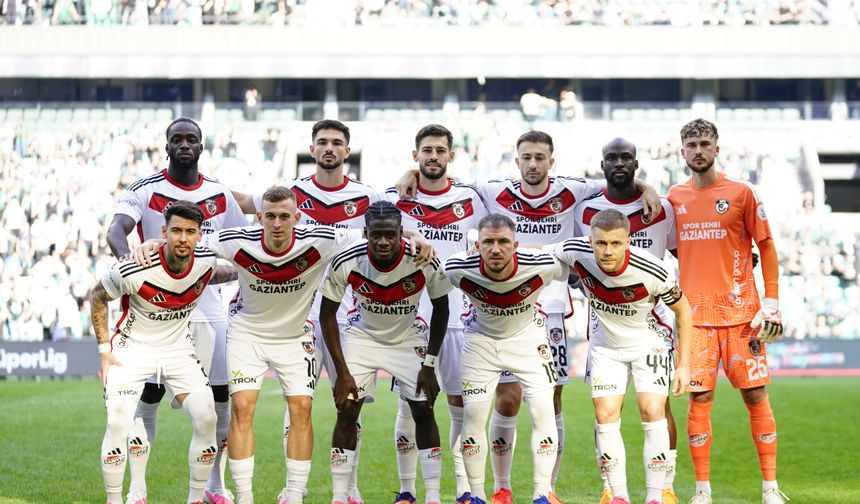 Gaziantep FK’da 7 isim formayı bırakmadı