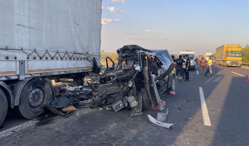 Gaziantep-Şanlıurfa Yolunda Can Pazarı