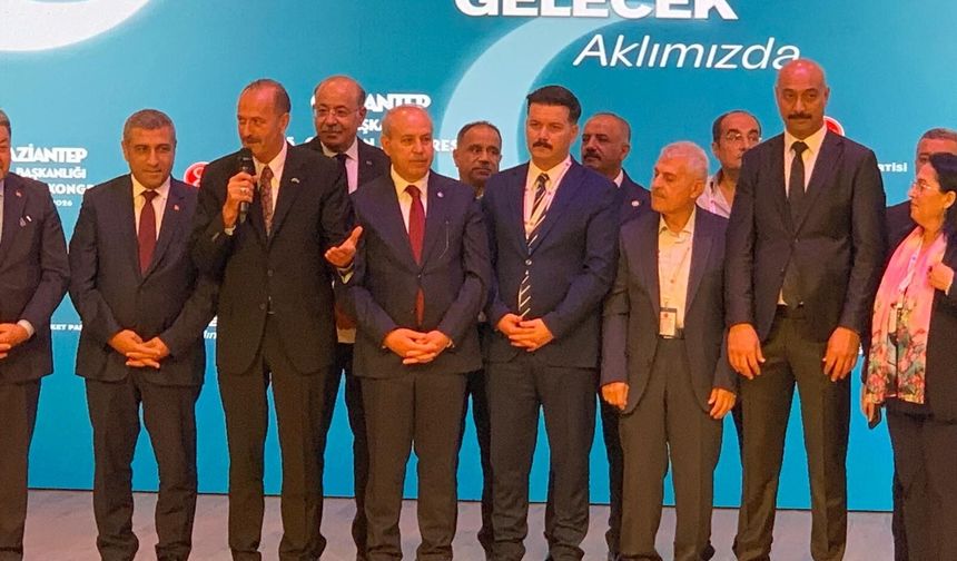MHP Gaziantep İl Kongresi'nde Sait Kılıç Güven Tazeledi