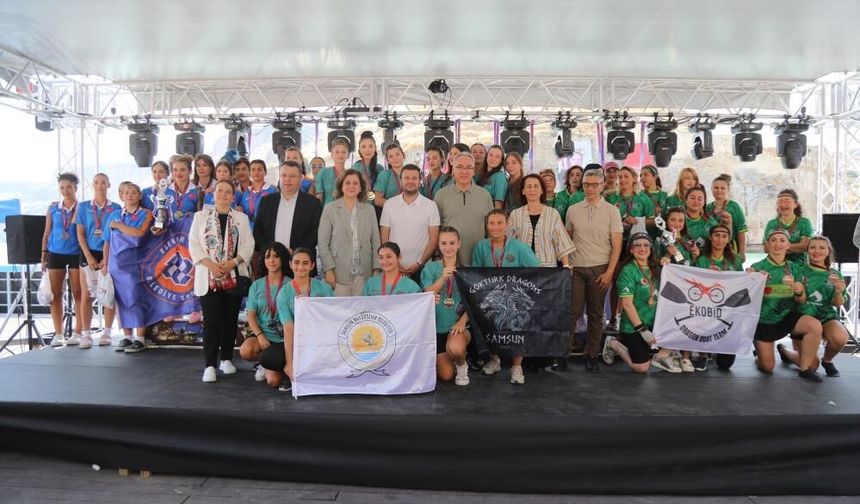 Rumkale’de kürekler şampiyonluk için çekildi