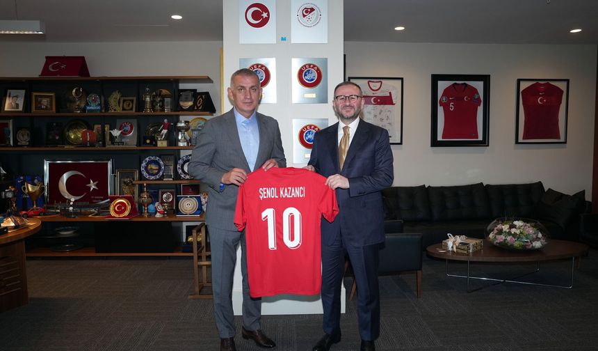 Turkcell’den TFF’ye sürpriz ziyaret