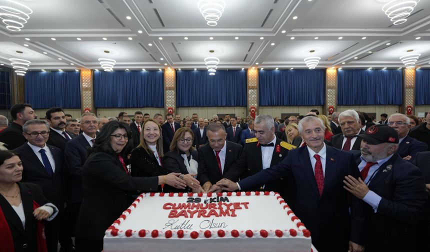 Gaziantep Valiliği’nde 29 Ekim Cumhuriyet Resepsiyonu
