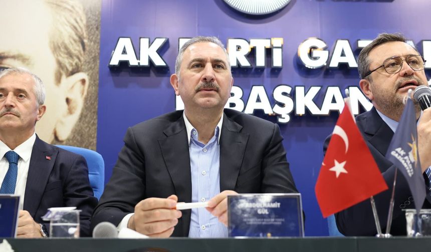 AK Parti Gaziantep'te saha çalışmalarını değerlendirdi
