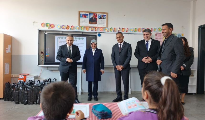 Gaziantep'te 700 öğrenciye erken bayram sevinci