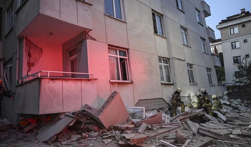 Deprem Olmadan Bina Çöker mi? Uzmanı Açıkladı