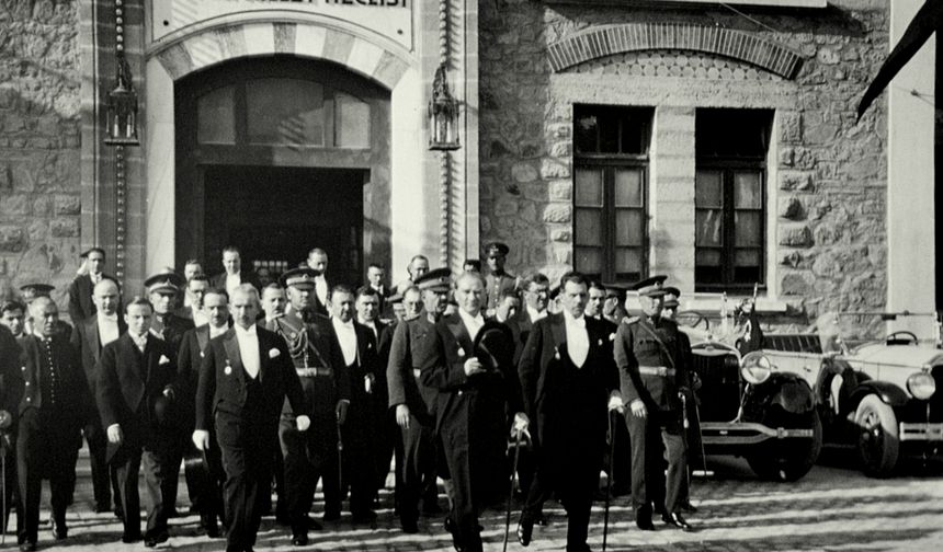 103 Yıllık Gurur, Sonsuz Bir Cumhuriyet