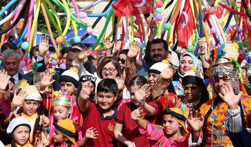GastroAntep coşkusu sokaklara taştı