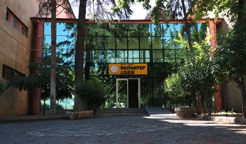 Gaziantep Lisesi 115 yıllık eğitim mirasını yaşatıyor