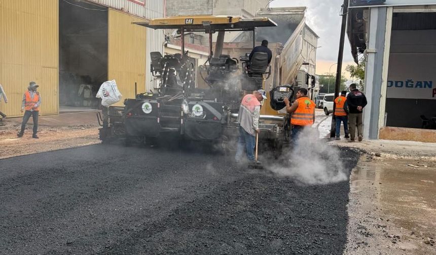 Gaziantep sanayisinin ulaşım yükünü taşıyan yollar yenileniyor