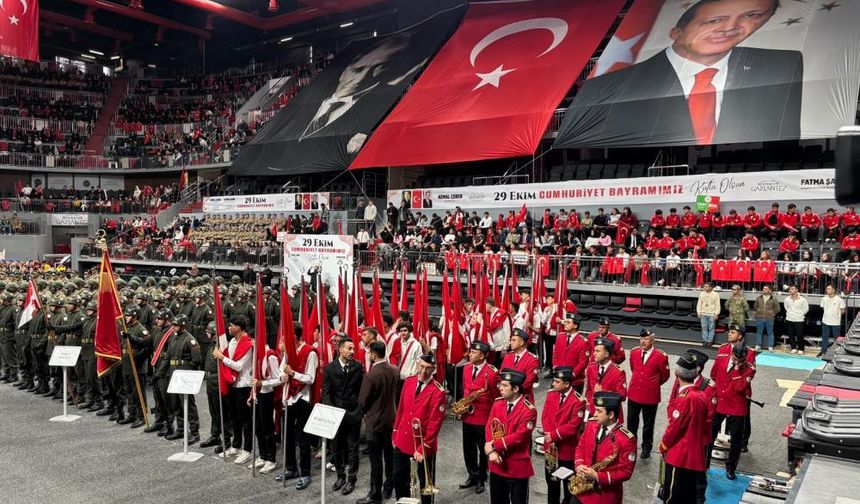Gaziantep'te Cumhuriyet Bayramı coşkuyla kutlandı