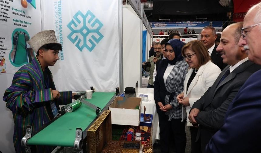 Gaziantep'te Türk dünyasının genç bilim insanları buluştu