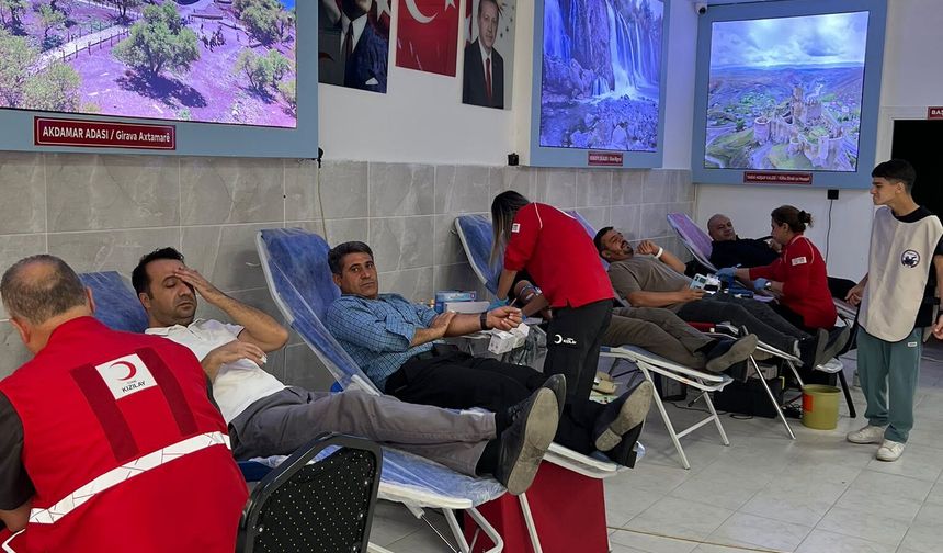 Gaziantep'te Kan Bağışı Kampanyasına Yoğun İlgi