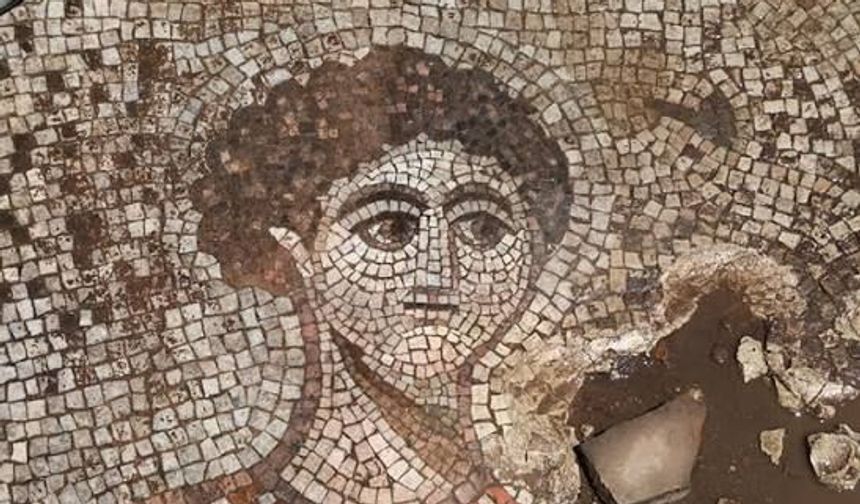 Gaziantep Meydanları Mozaik Sanatıyla Güzelleşiyor