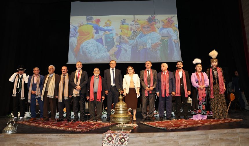 Gaziantep Ozanlar Bayramı'na Ev Sahipliği Yaptı