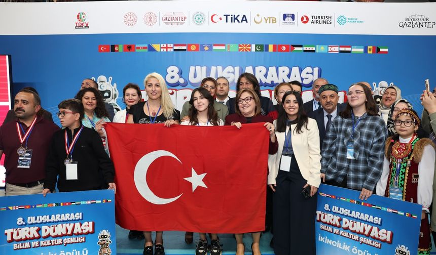 Türk Dünyasının Gençleri Gaziantep’te Ödüllendirildi