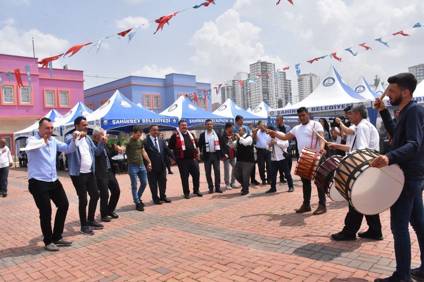 Şahinbey Belediyesi 1 Mayıs’ı Coşkuyla Kutladı
