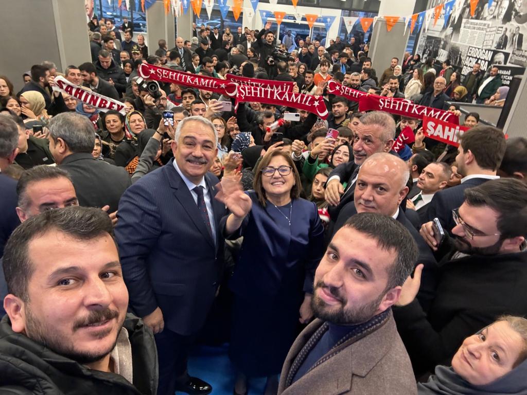 Fatma Şahin’in Gaziantep Karşılamasında İlginç Detaylar