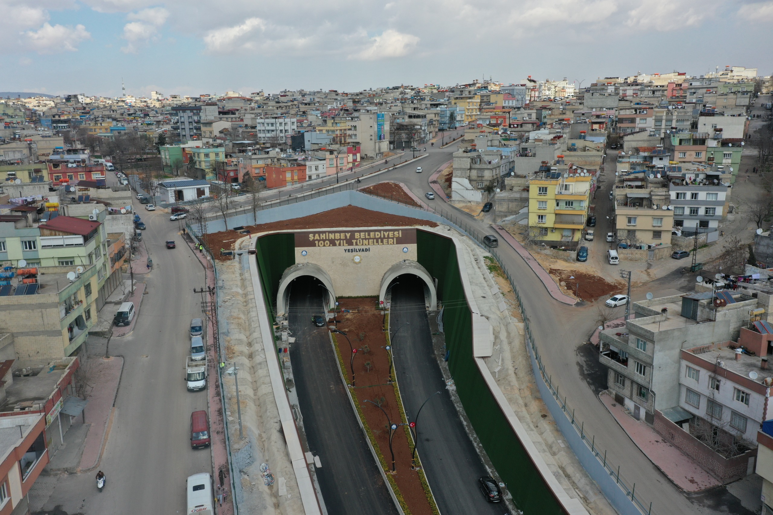Şahi̇nbey Beledi̇yesi̇ 100. Yil Tünelleri̇ (1)