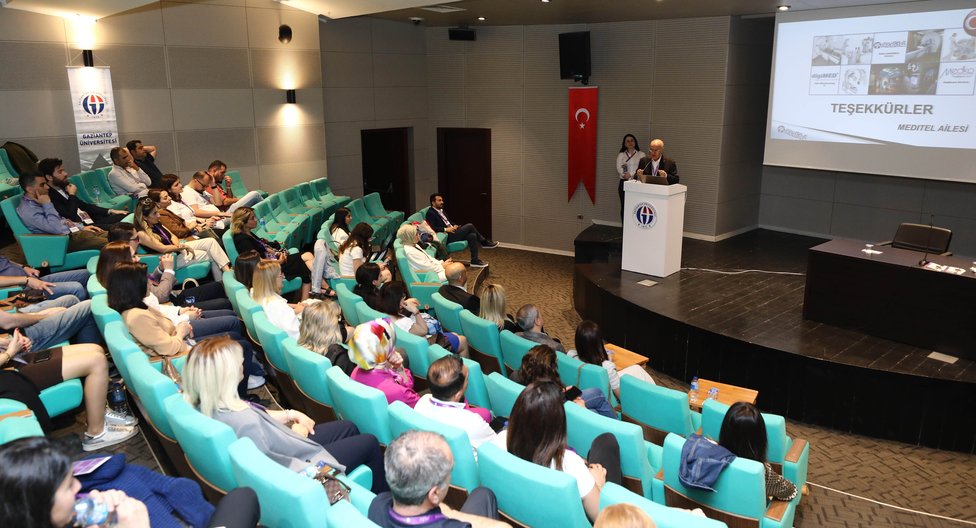 Gaün’de Radyasyon Onkoloji̇si̇ Toplantisi 1