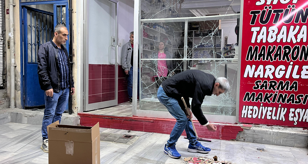 Istanbul Küçükçekmece Tütün Dükkanı Ses Bombası