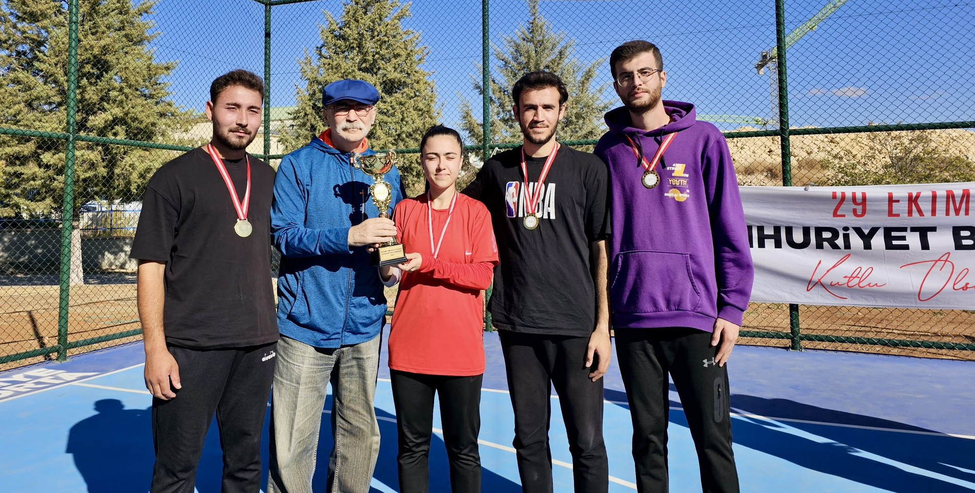 Cumhuri̇yet Bayrami Etki̇nli̇kleri̇ Kapsaminda Gaün’de Basketbol Turnuvasi Düzenlendi̇ (2)