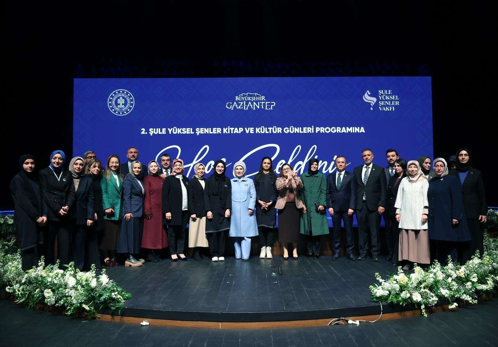 Emine Erdoğanaw401601 02