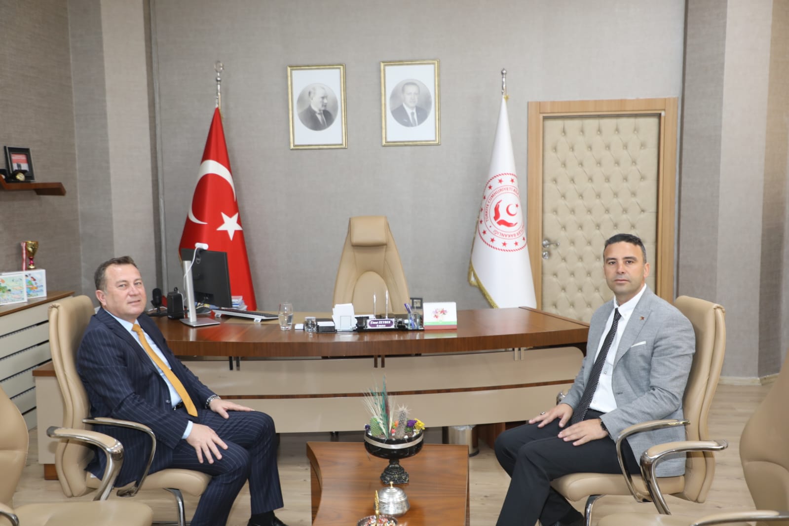 Ali Doğan74E41B79 5Eac 4Eb4 9Fcb 949Dbcbdc7Ef