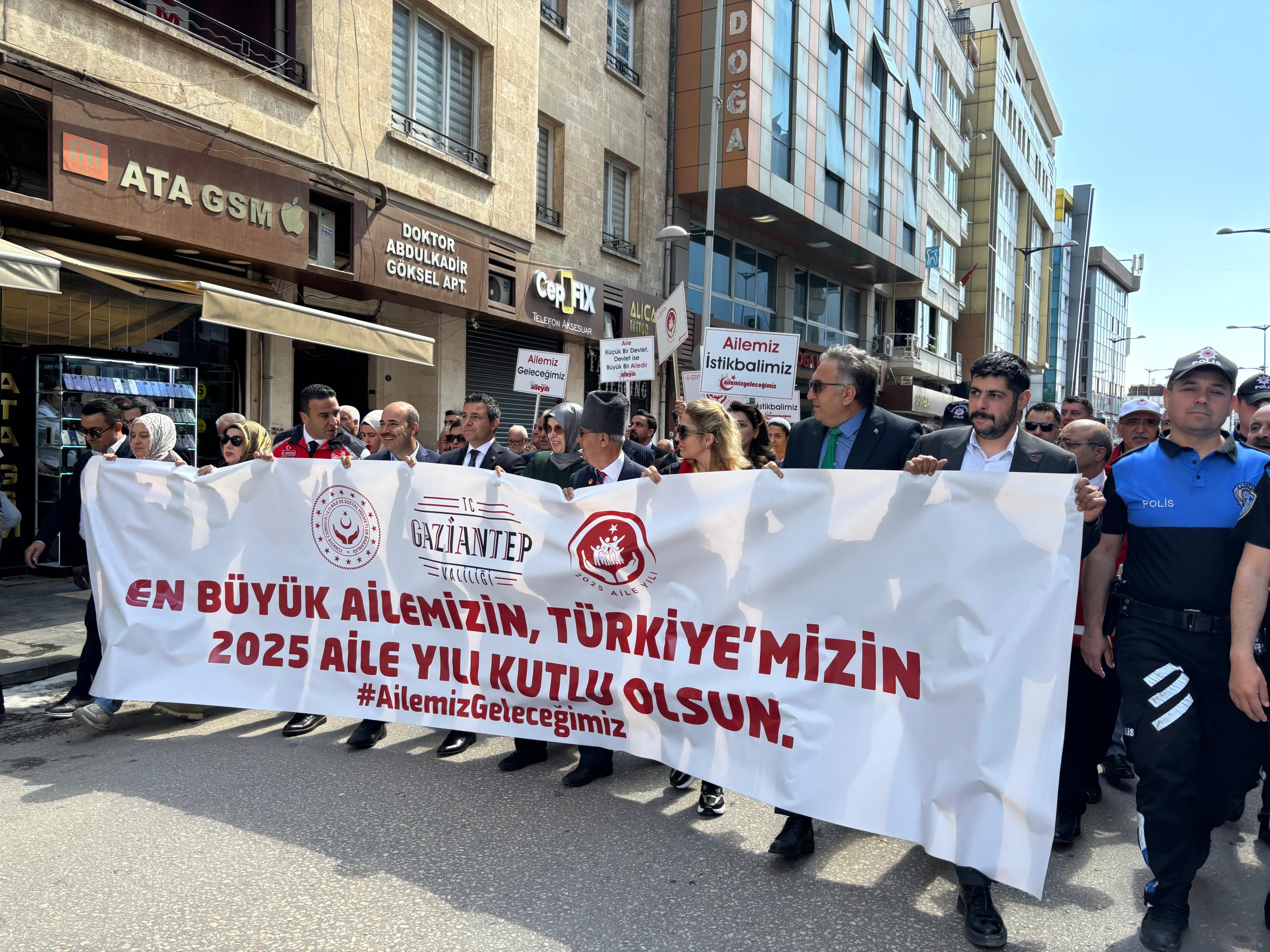 Aile Yılı Yürüyüş (2)