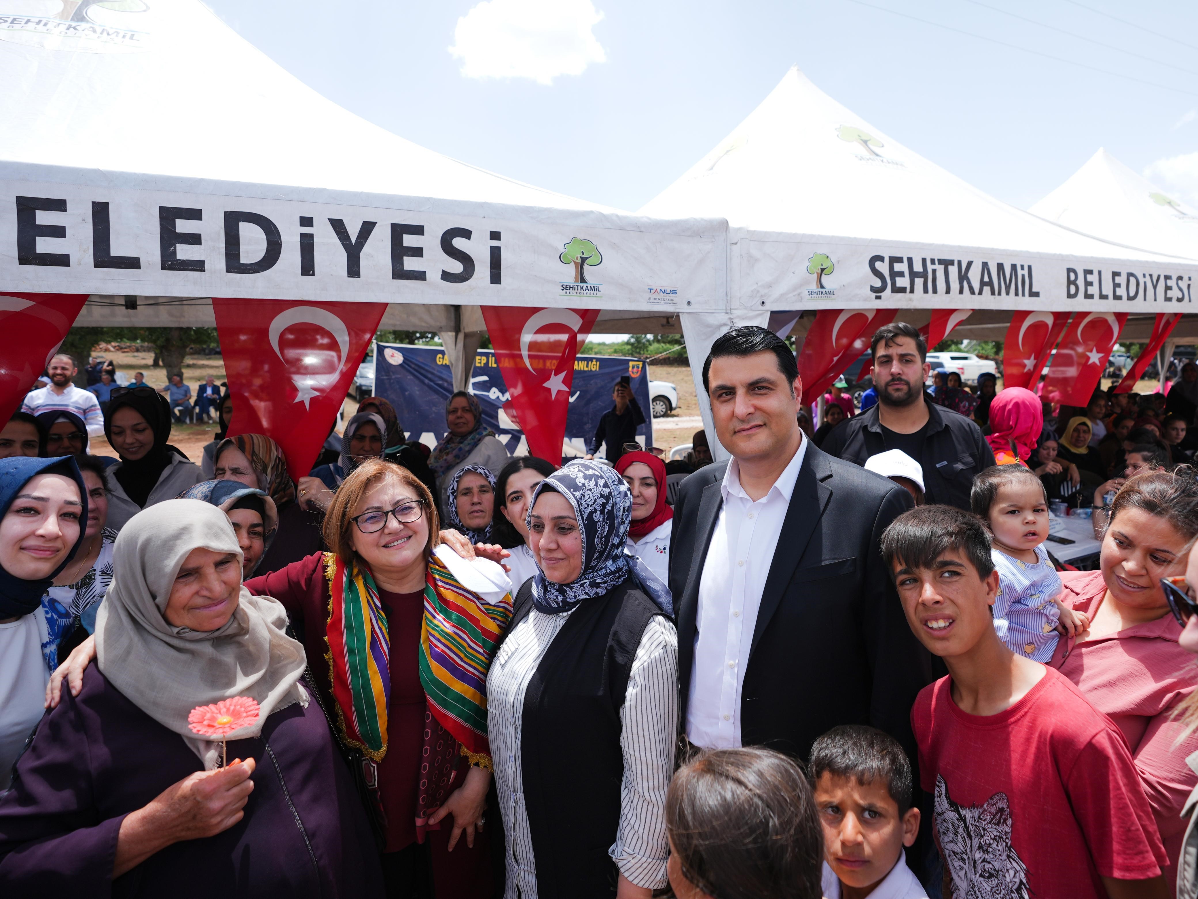 Başkan Yılmaz’a Rışvanlardan Sevgi Seli (5)