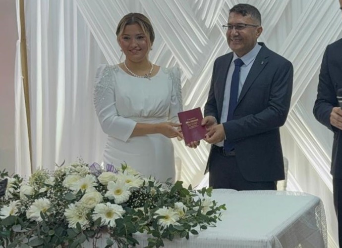 Depremzede Öğretmen (2)