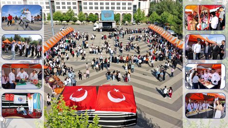 Gaün’de “7 Bölge 8 Mutfak” Etki̇nli̇ği̇ İle Türki̇ye Lezzetleri̇ Buluştu (1)