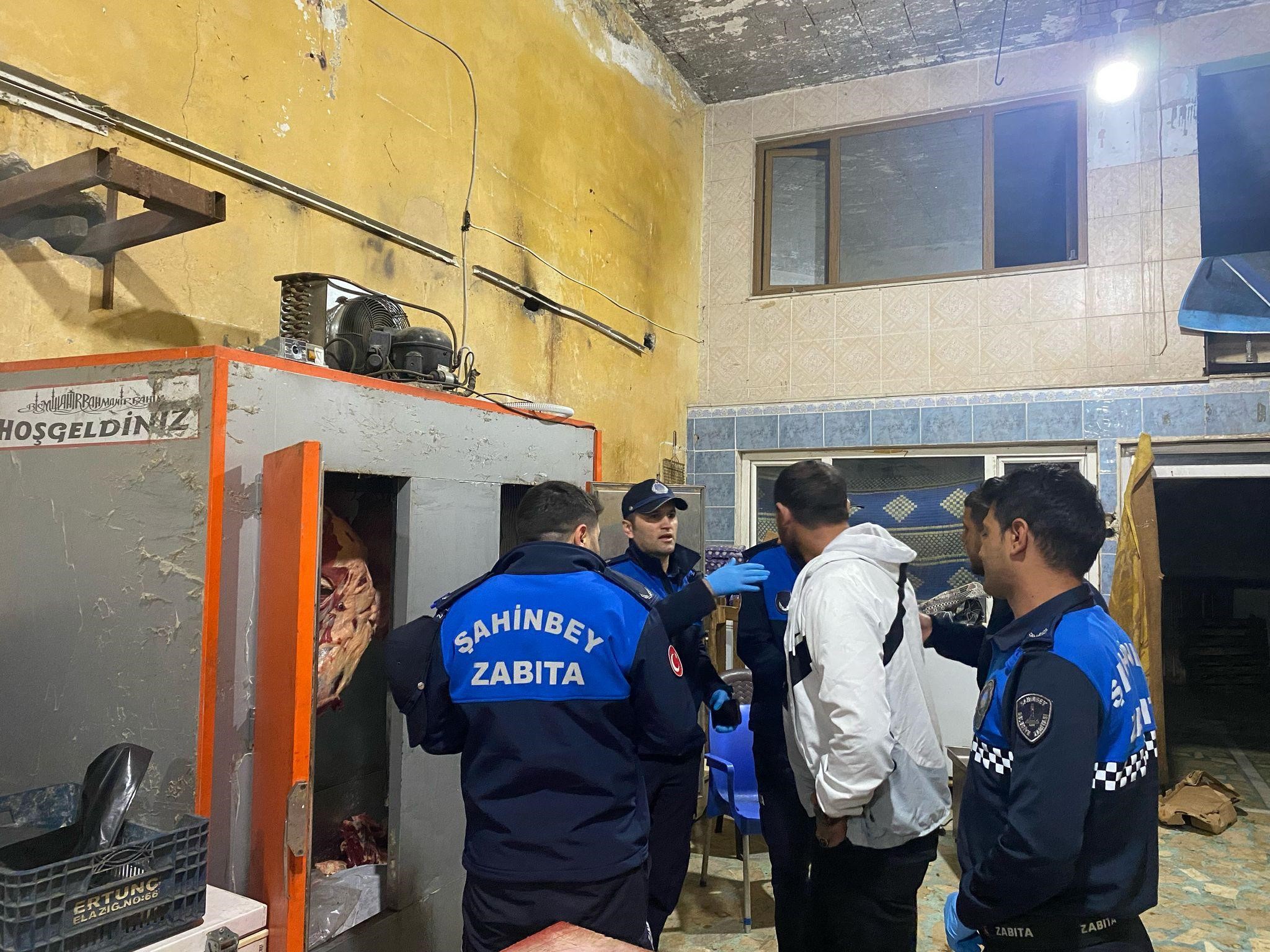 Gaziantep'te 1,5 Ton Bozuk Et (2)