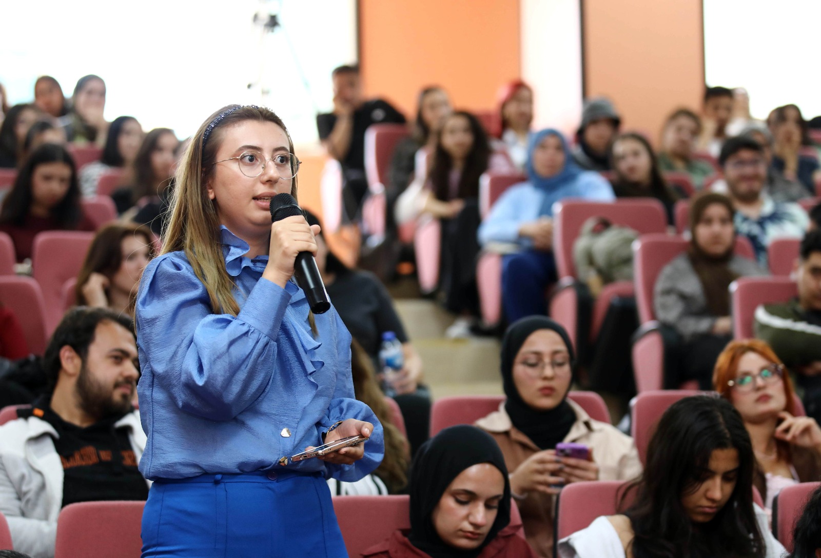 Sanko Holdi̇ng Onursal Başkani Abdulkadi̇r Konukoğlu Gaün'de Öğrenci̇lerle Buluştu (3)