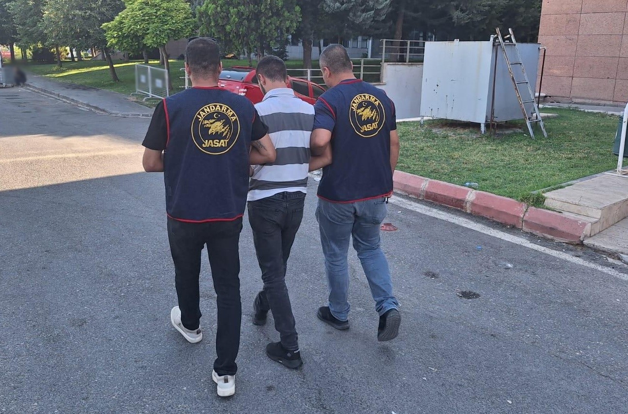 20 Yıl Cezası Bulunan Zanlı