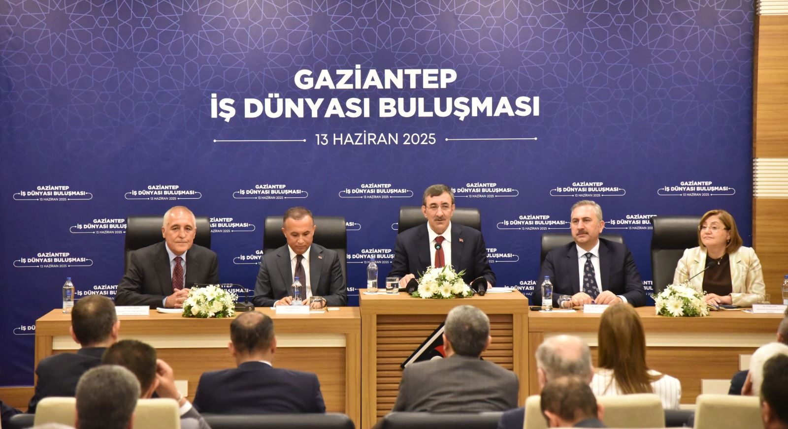 Cevdet Yılmaz (2)-1